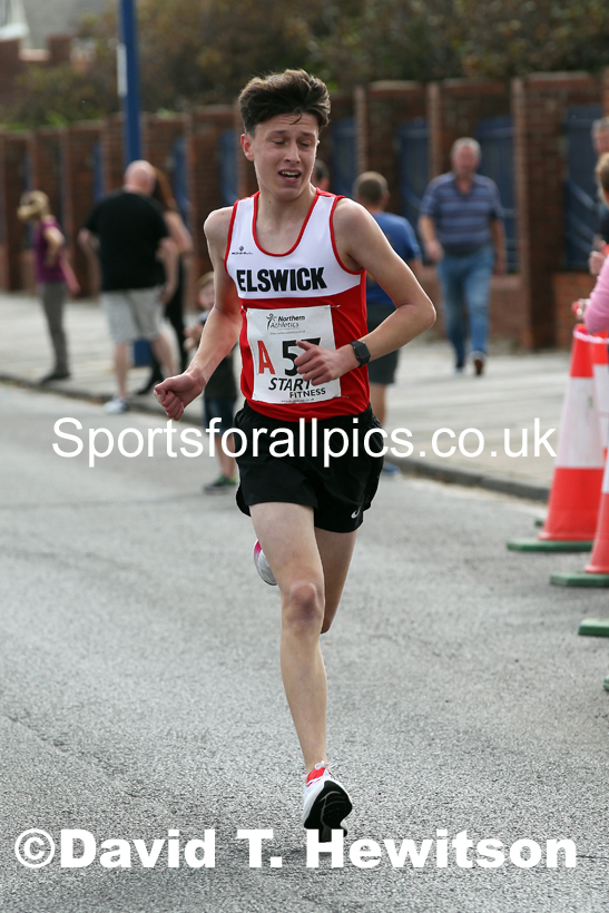 Boys under-15s 2021 Northern 6 and 4 Stage and Young Athletes Road Relays, Redcar. Photo: David T. Hewitson/Sports for All Pics